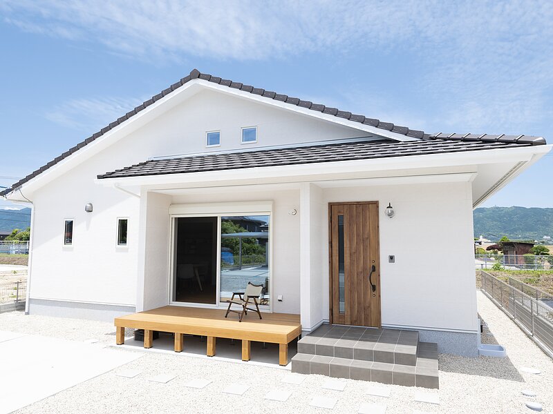 〈佐賀市注文住宅：N様〉自然素材×ナチュラル・等身大の平屋