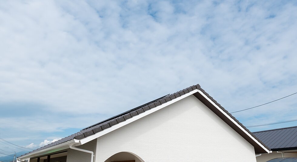 〈佐賀市注文住宅：M様邸：木の香〉三角屋根のナチュラルテイストのお家のイメージ