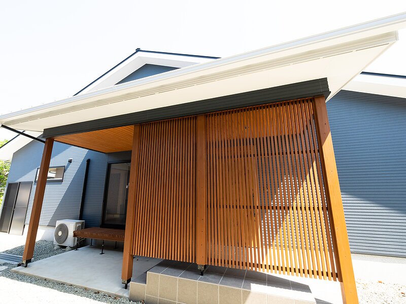 ＜佐賀市注文住宅：C様：木の香＞平屋と二階建てのいいとこどり！半平屋の家